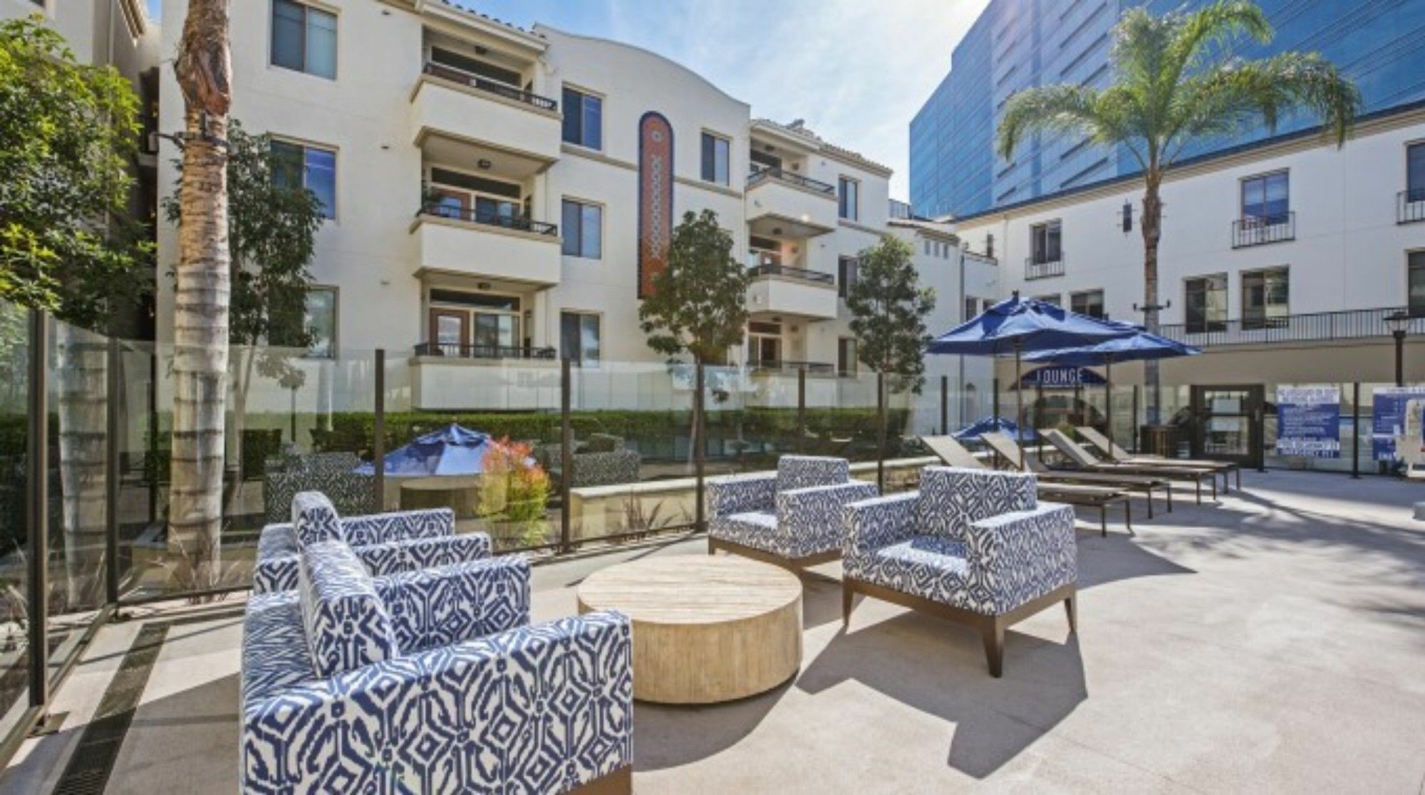 Global Luxury Suites At Tiverton Ave Los Angeles Exterior foto